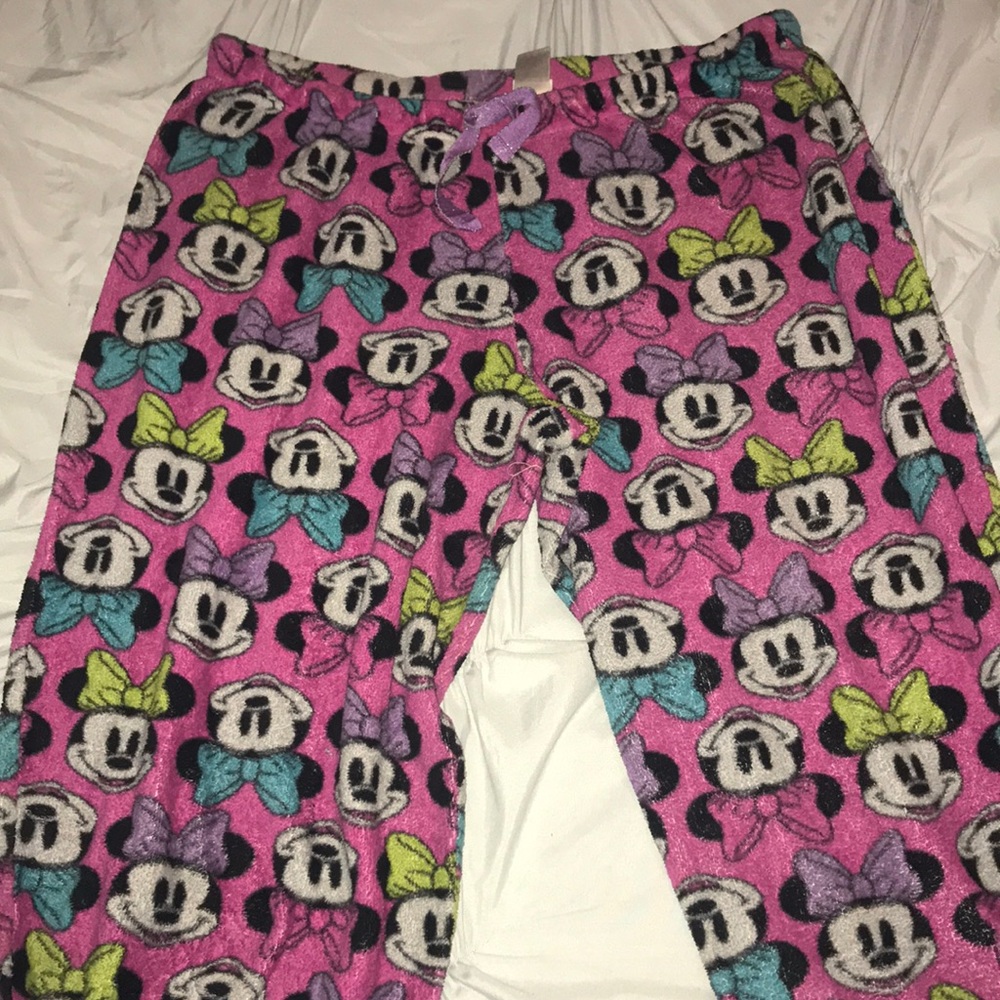 Comfy Minnie Mouse pajama pants